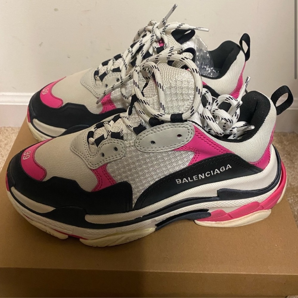authentic Balenciaga triple s